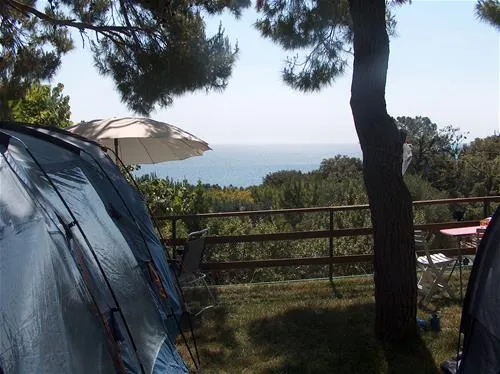 camping-internazionale-sirolo-zyvpr