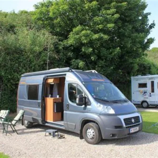 camping-caravanning-club-site-folkestone-folkestone-99ana