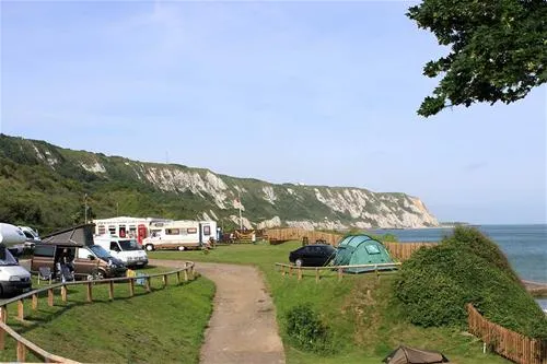 camping-caravanning-club-site-folkestone-folkestone-fnxja