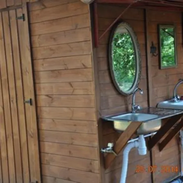 campsite-mir-mir-0d2yd