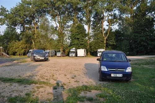 campsite-mir-mir-0jrly