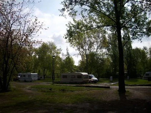 camping-am-kulkwitzer-see-leipzig-dk1oo
