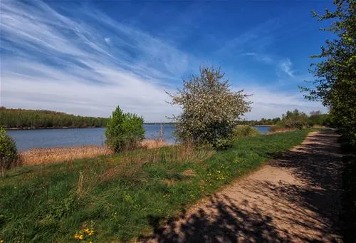 camping-am-kulkwitzer-see-leipzig-jkkq6