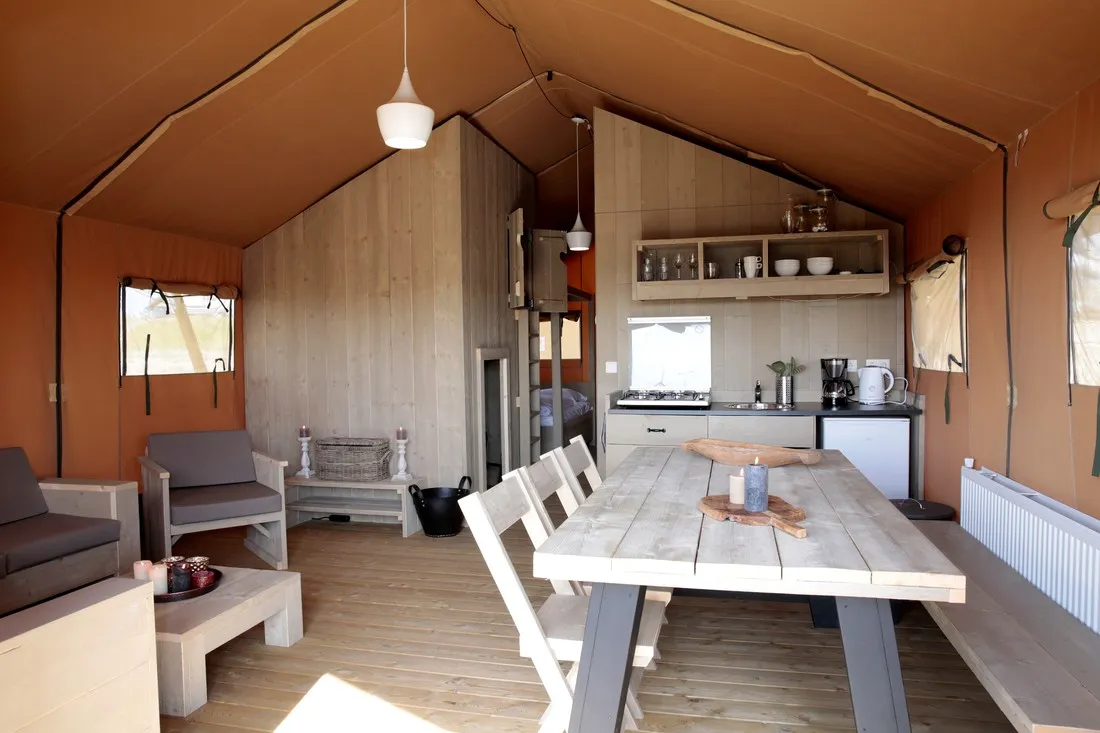 camping-corfwater-petten-fyu0g