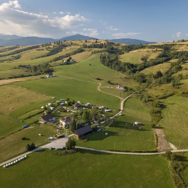 camping-sedliacky-dvor--het-boerenhof-breznorohozn-ro2bi
