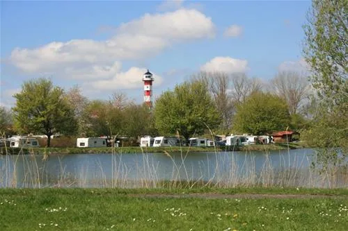 camping-am-leuchtturm-drochtersenkrautsand-1cmcx