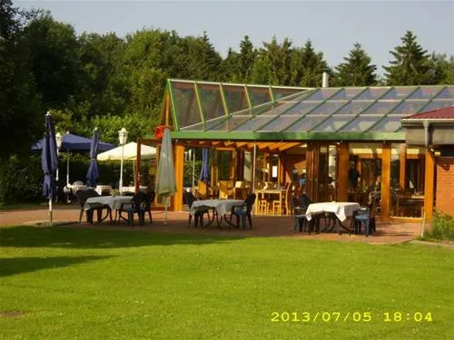 camping-am-leuchtturm-drochtersenkrautsand-mewws