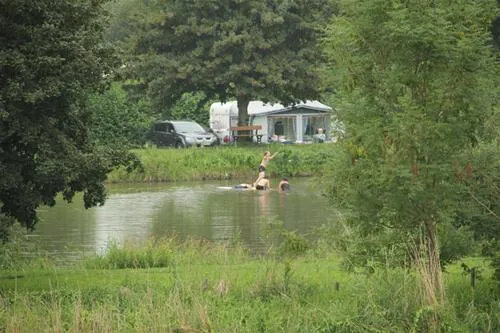 camping-am-leuchtturm-drochtersenkrautsand-ucebb