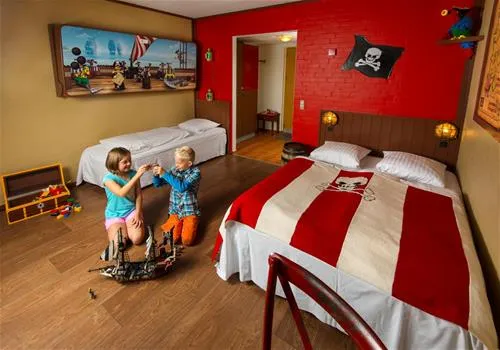 legoland-holiday-village-billund-8j40s