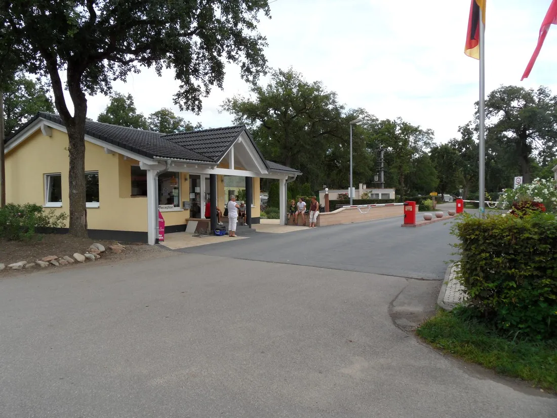 gugel-neuenburg-imuzn