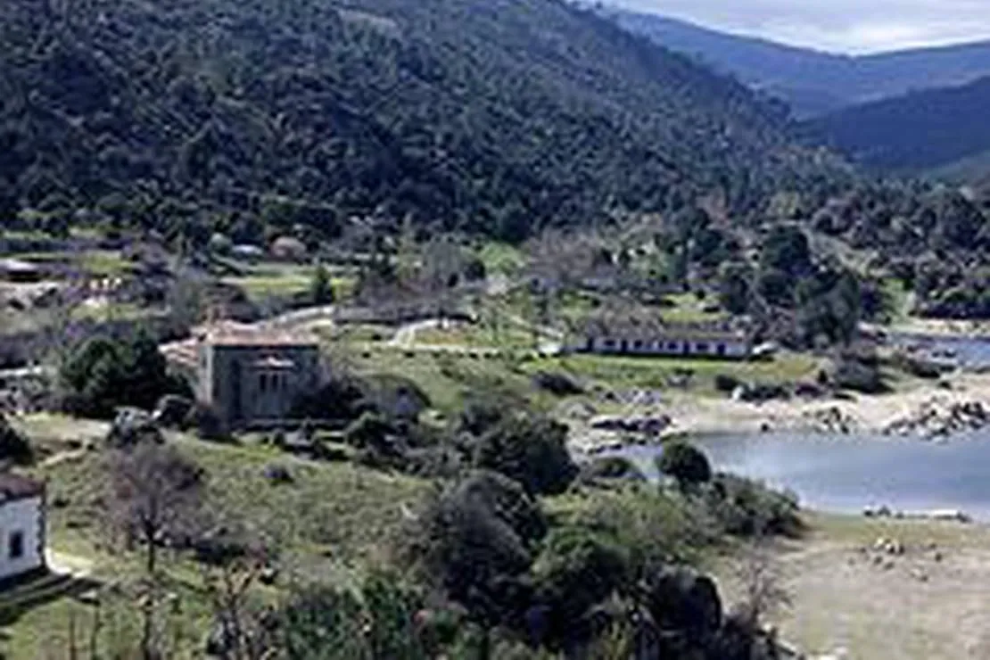 camping-valle-de-iruelas-el-barraco-fcgs6