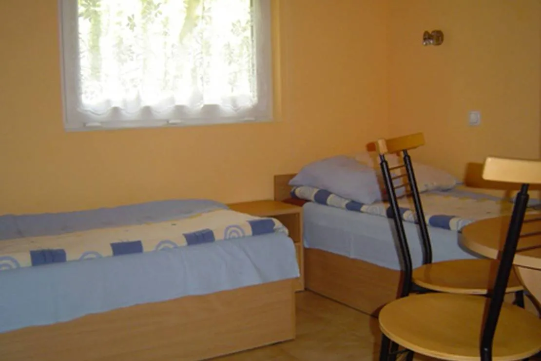 camping-sloneczny-slawa-2xpry