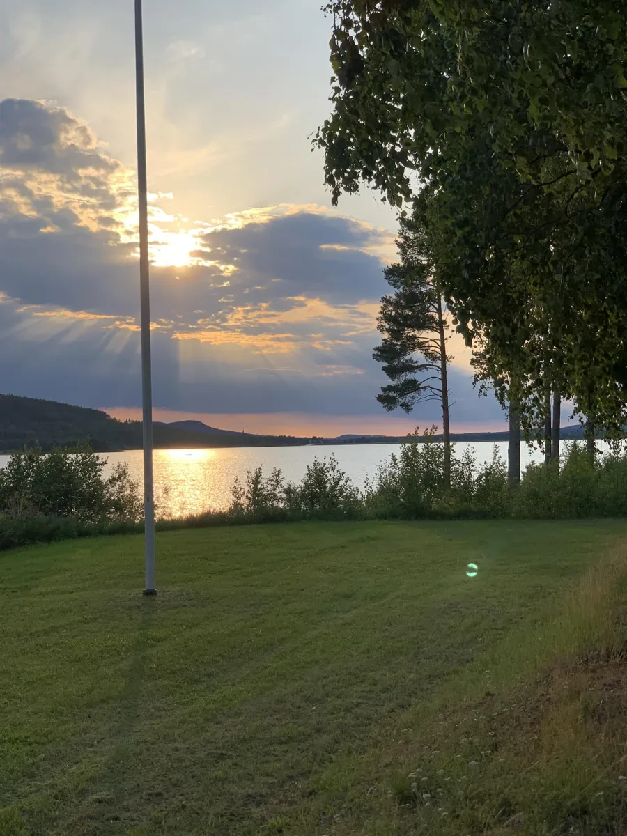 camp-lakeside-boheden-overkalix-quzgh