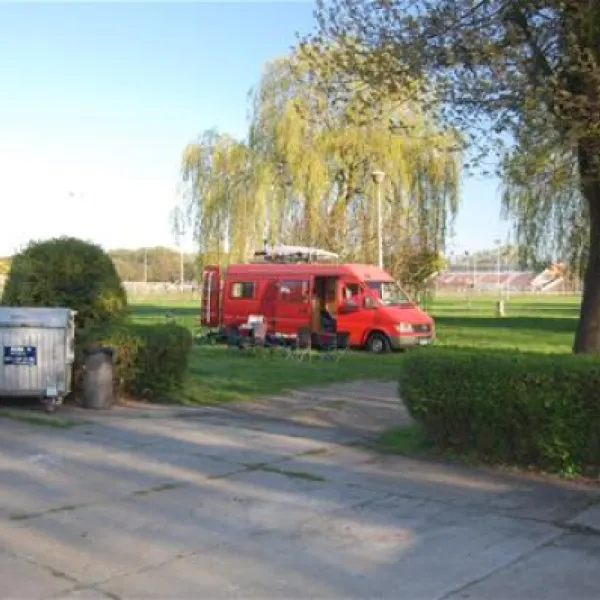 camping-stadion-wrocaw-matlh