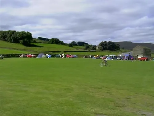 bainbridge-ings-caravan-and-camping-site-hawes-1n4cl