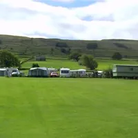 bainbridge-ings-caravan-and-camping-site-hawes-oapyg