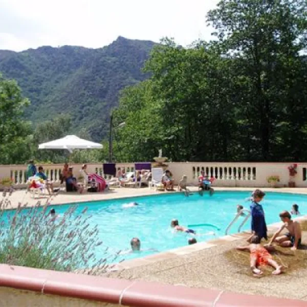 camping-domaine-st-martin-casteil-guhkb