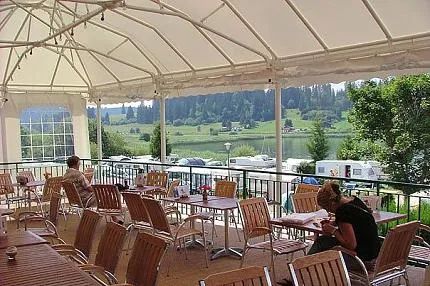 camping-les-fuvettes-doubs-lwyou