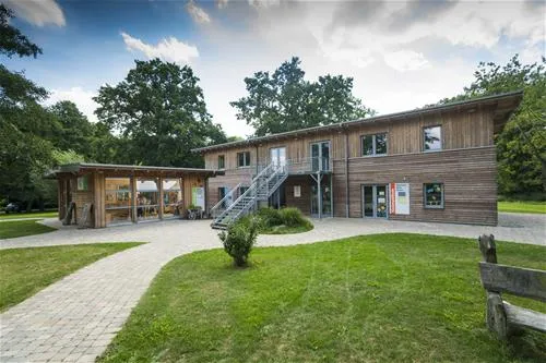 ferienpark-seehof-seehof-bei-schwerin-awwwq