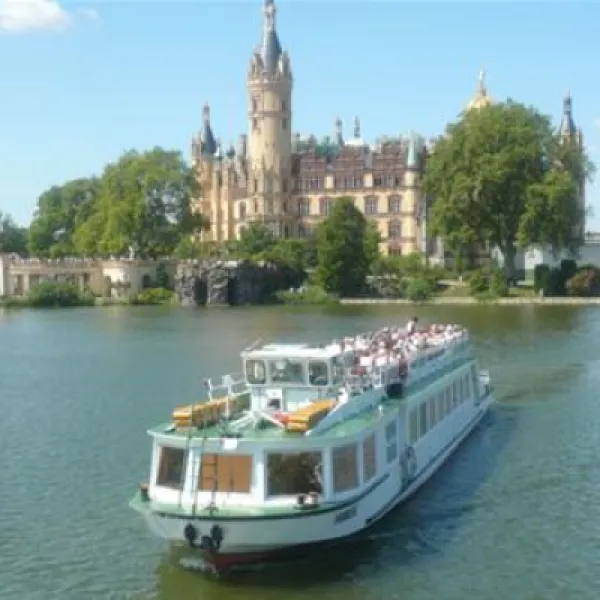 ferienpark-seehof-seehof-bei-schwerin-fnheh