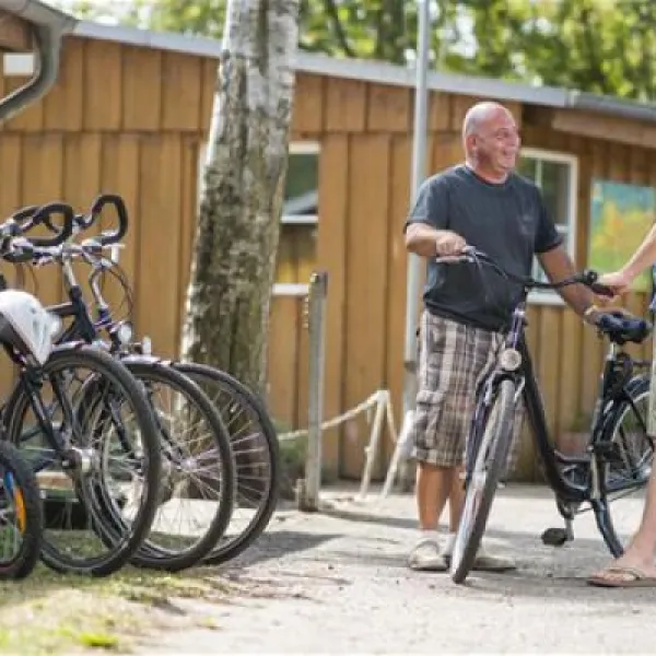 ferienpark-seehof-seehof-bei-schwerin-h0q21