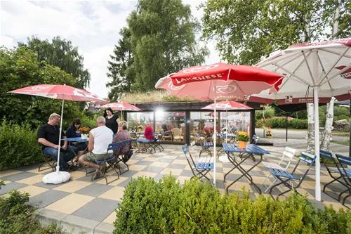 ferienpark-seehof-seehof-bei-schwerin-hle4x
