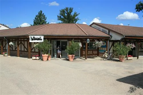 domaine-des-alicourts-pierrefitte-sur-sauldre-wikdn