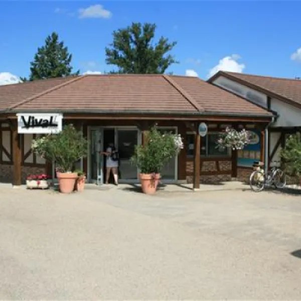 domaine-des-alicourts-pierrefitte-sur-sauldre-wikdn
