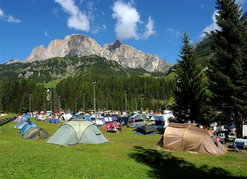 camping-colfosco-corvara-au9si
