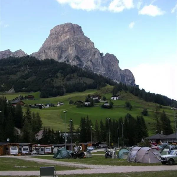camping-colfosco-corvara-u7wnp