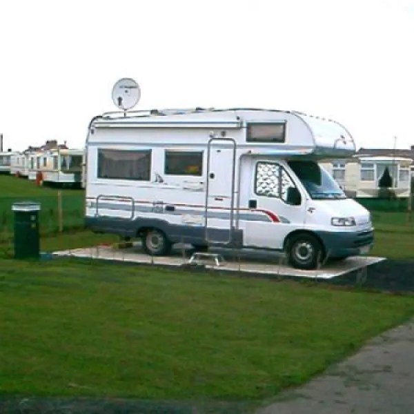 seafield-caravan-park-seahouses-7wzhd