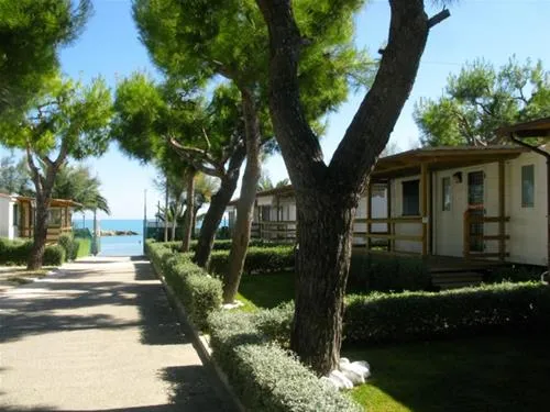 camping-villaggio-calypso-cupra-marittima-x8qn0