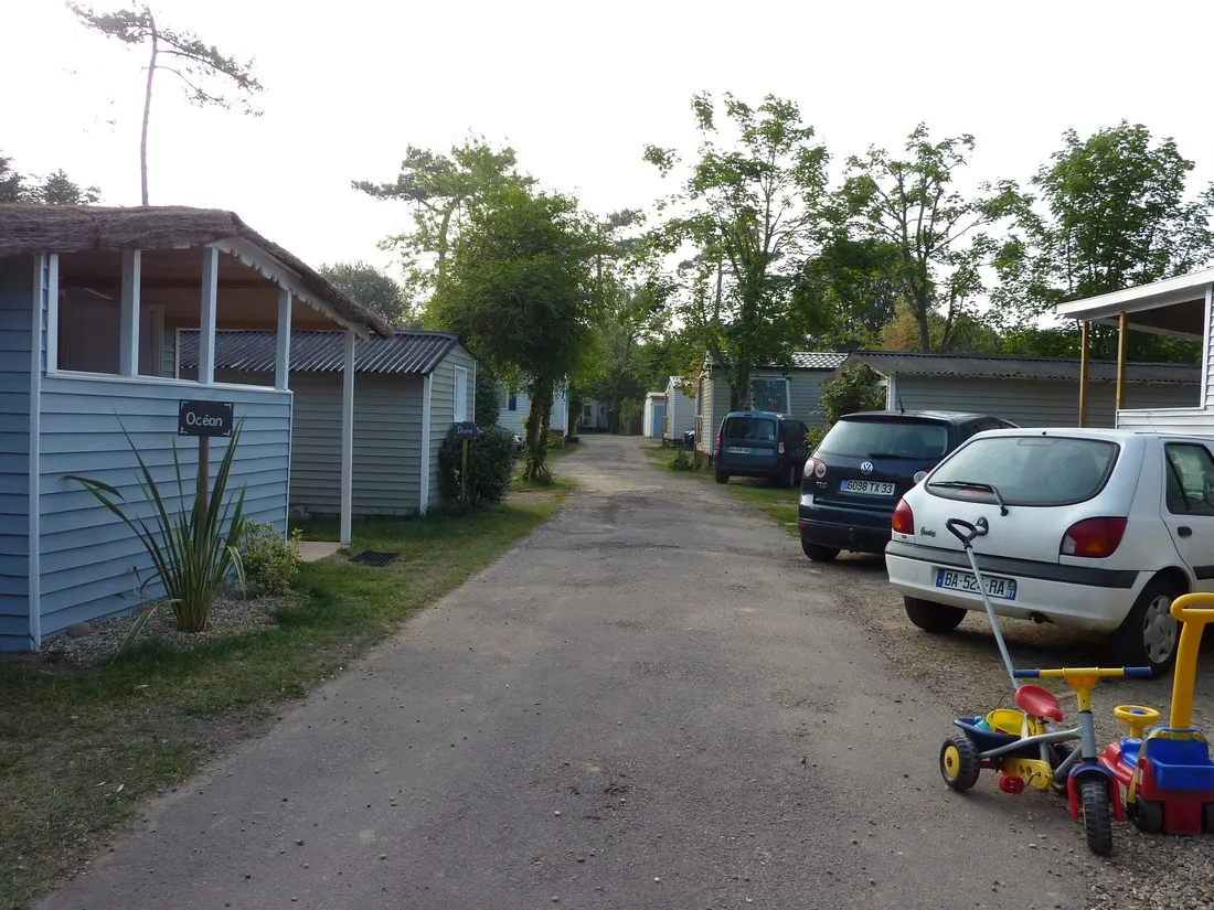 camping-le-tahiti-st-palais-sur-mer-fsdo6