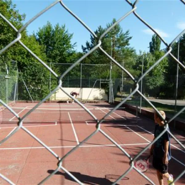 camping-les-courtilles-du-lido-veneux-les-sablons-isghz