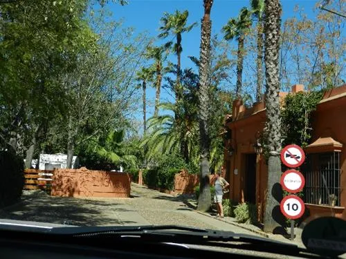 camping-villsom-cazalla-de-la-sierra-ilmyo