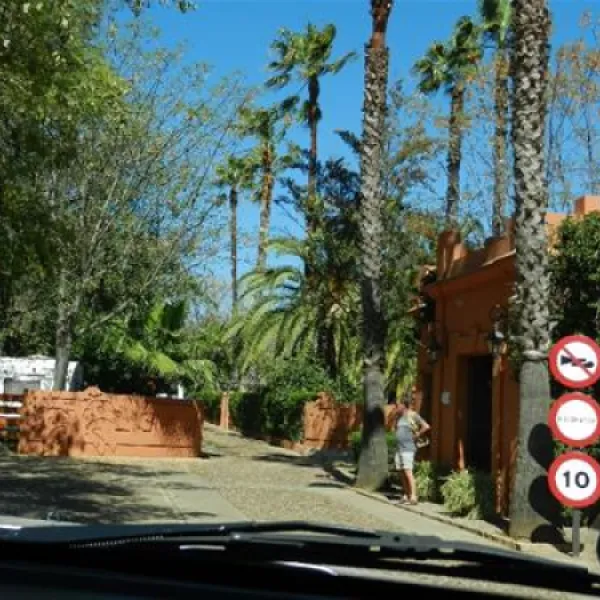 camping-villsom-cazalla-de-la-sierra-ilmyo
