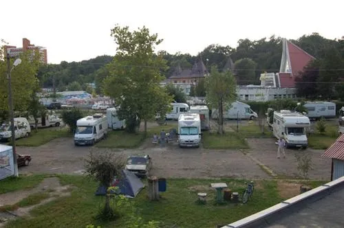 camping-apollo-baile-felix-dhuvh
