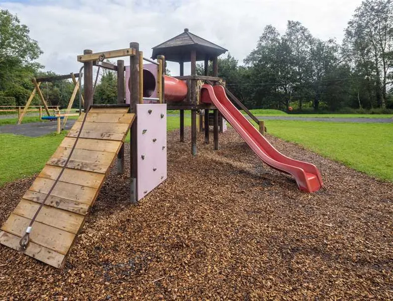 share-holiday-village-lisnaskea-dxtvn