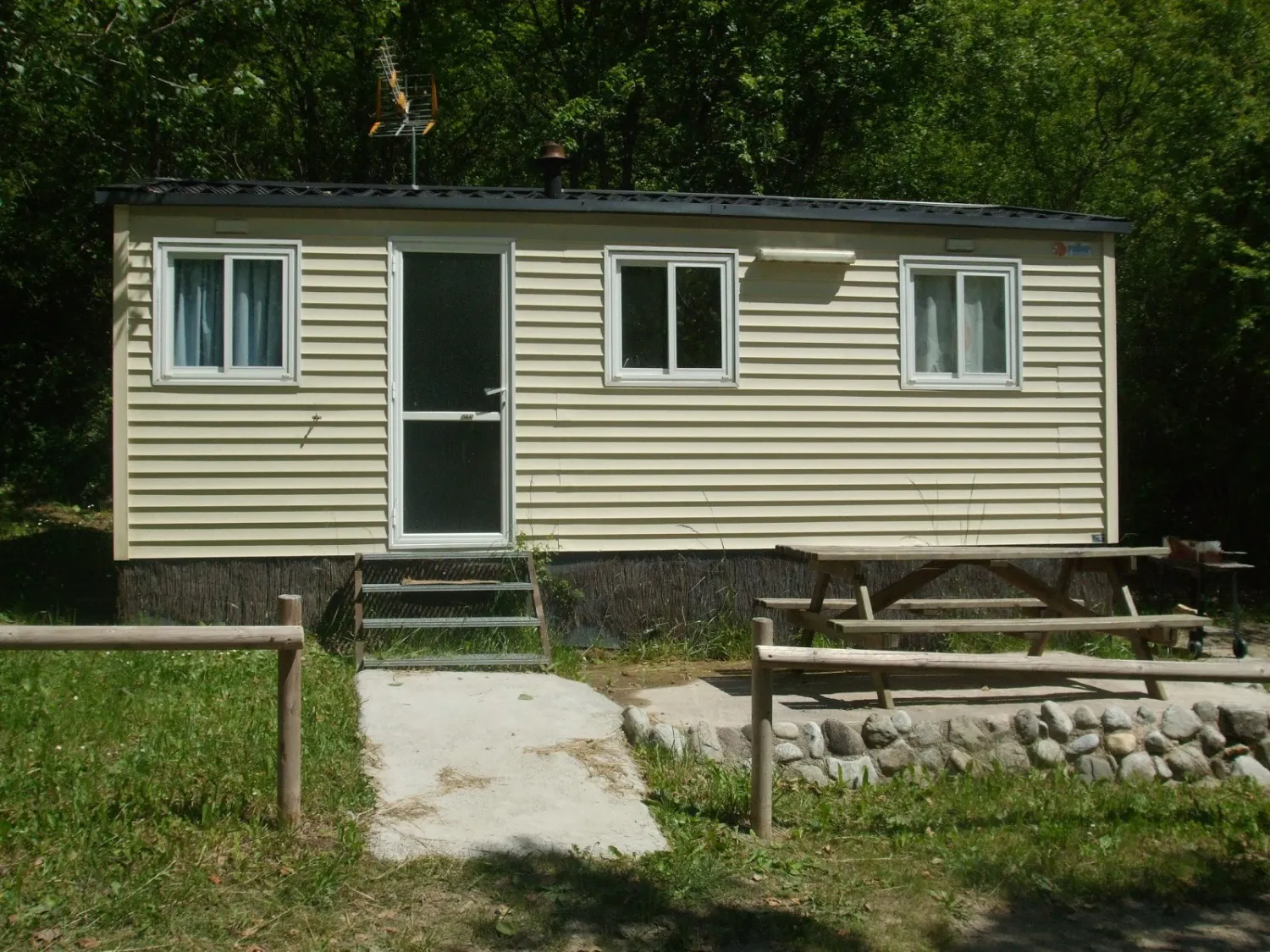 camping-alta-ribagora-lerida-v4zmj