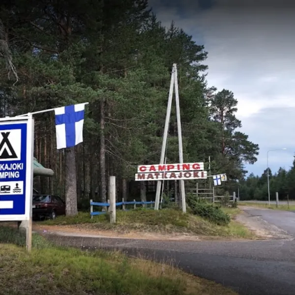 Rantatropiikki Camping