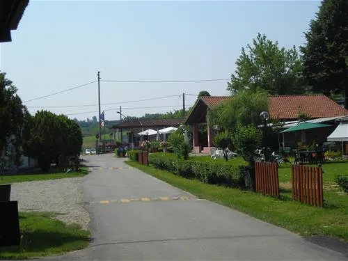 campeggio-umberto-cagni-asti-fr0cu