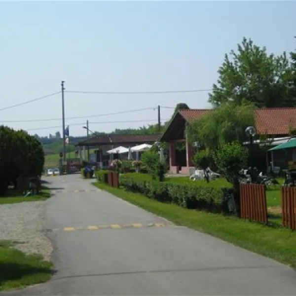 campeggio-umberto-cagni-asti-fr0cu
