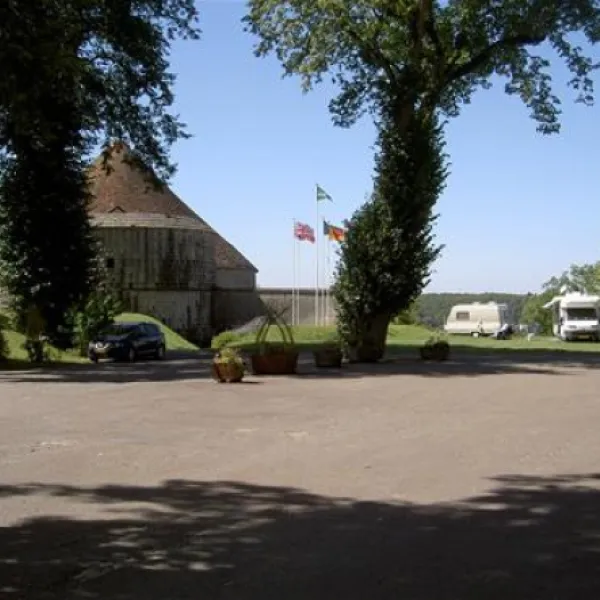 camping-municipal-navarre-langres-dfaaj