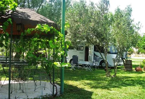 caravan-camping-bergama-xiw9k