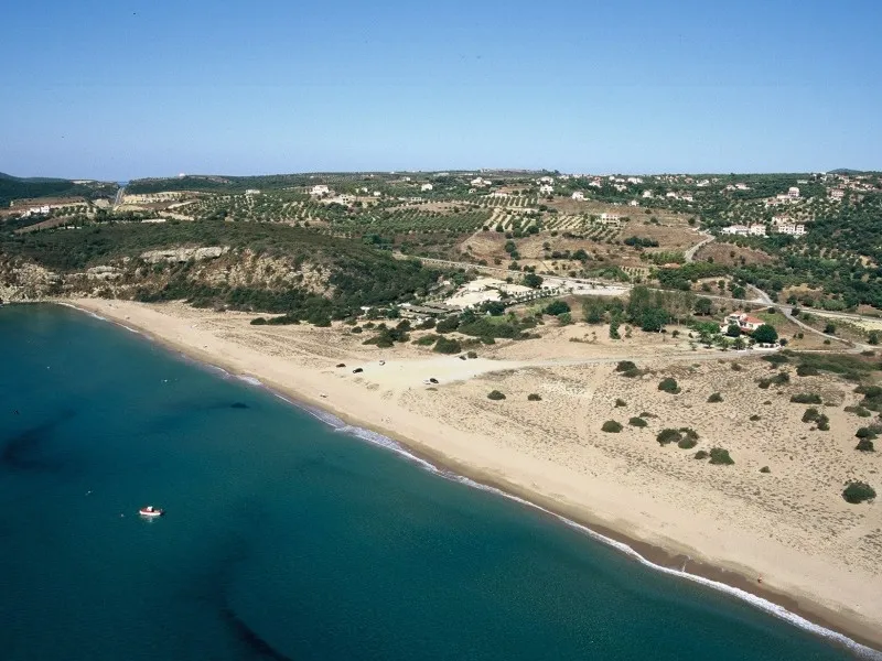 campsite-finikes-finikounda-qump8