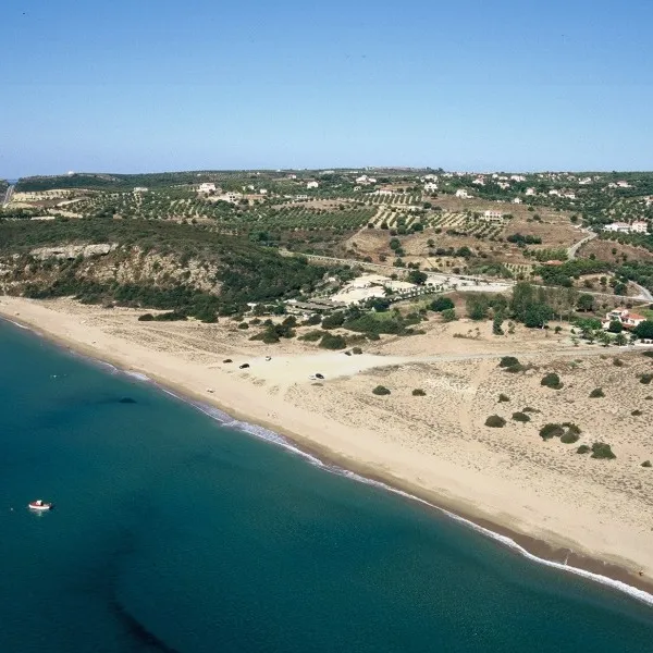 campsite-finikes-finikounda-qump8