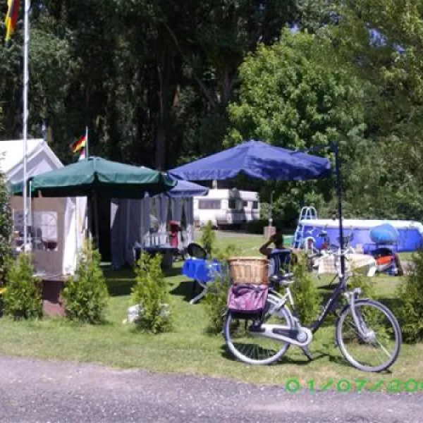 campingplatzrheinblick-monheim-am-rhein-kentw