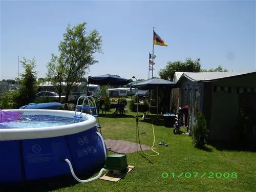 campingplatzrheinblick-monheim-am-rhein-suvyx