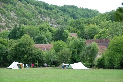 camping-roudayres-st-martin-de-vers-ejww7