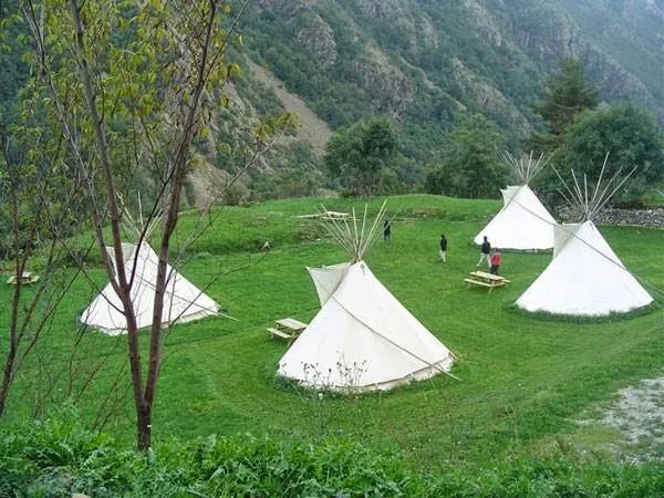 camping-aire-naturelle-les-tilleuls-gedre-4ntru